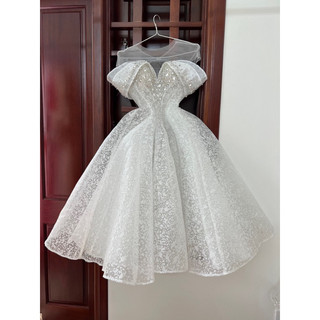 Váy cưới ngắn