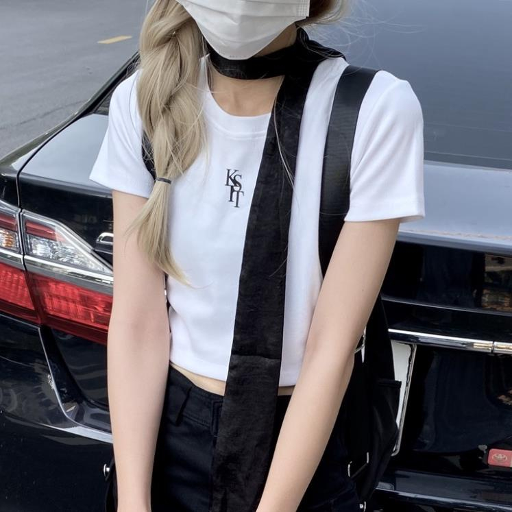 Áo thun croptop Killsystem baby tee trơn tay ngắn chữ KIST màu trắng, đen chất thun gân co giãn Localbrand.studio