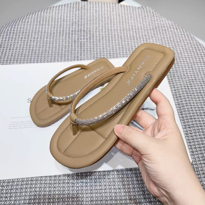 Dép kẹp đá . cao cấp fullbox