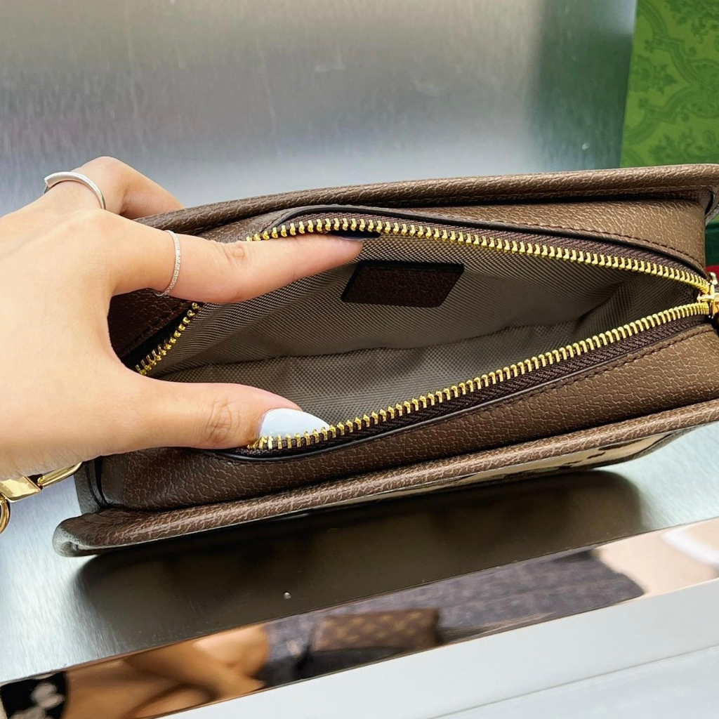 Túi đeo chéo Gucci họa tiết monogram logo to fullbox bill thẻ LA on web