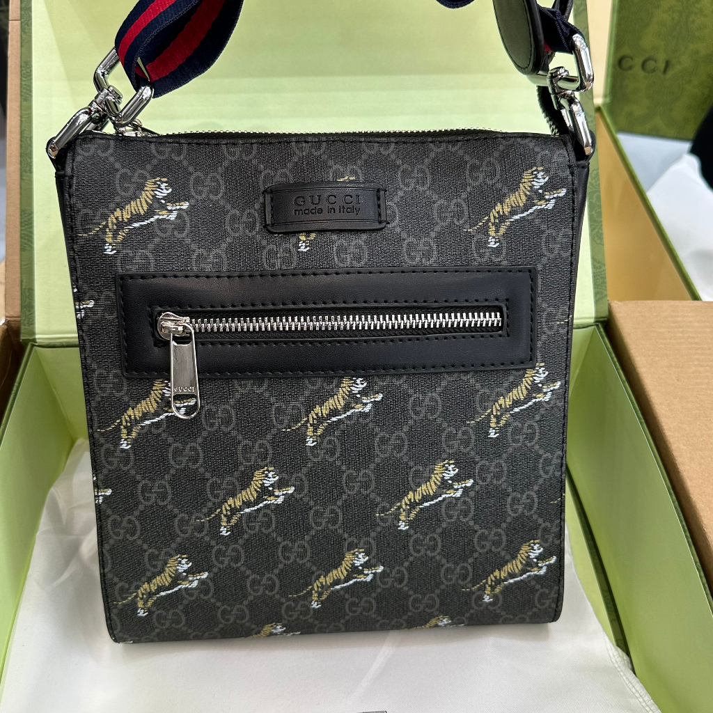 Túi đeo chéo Gucci đeo chéo họa tiết hổ bay 23x21x5cm fullbox bill thẻ LA on web