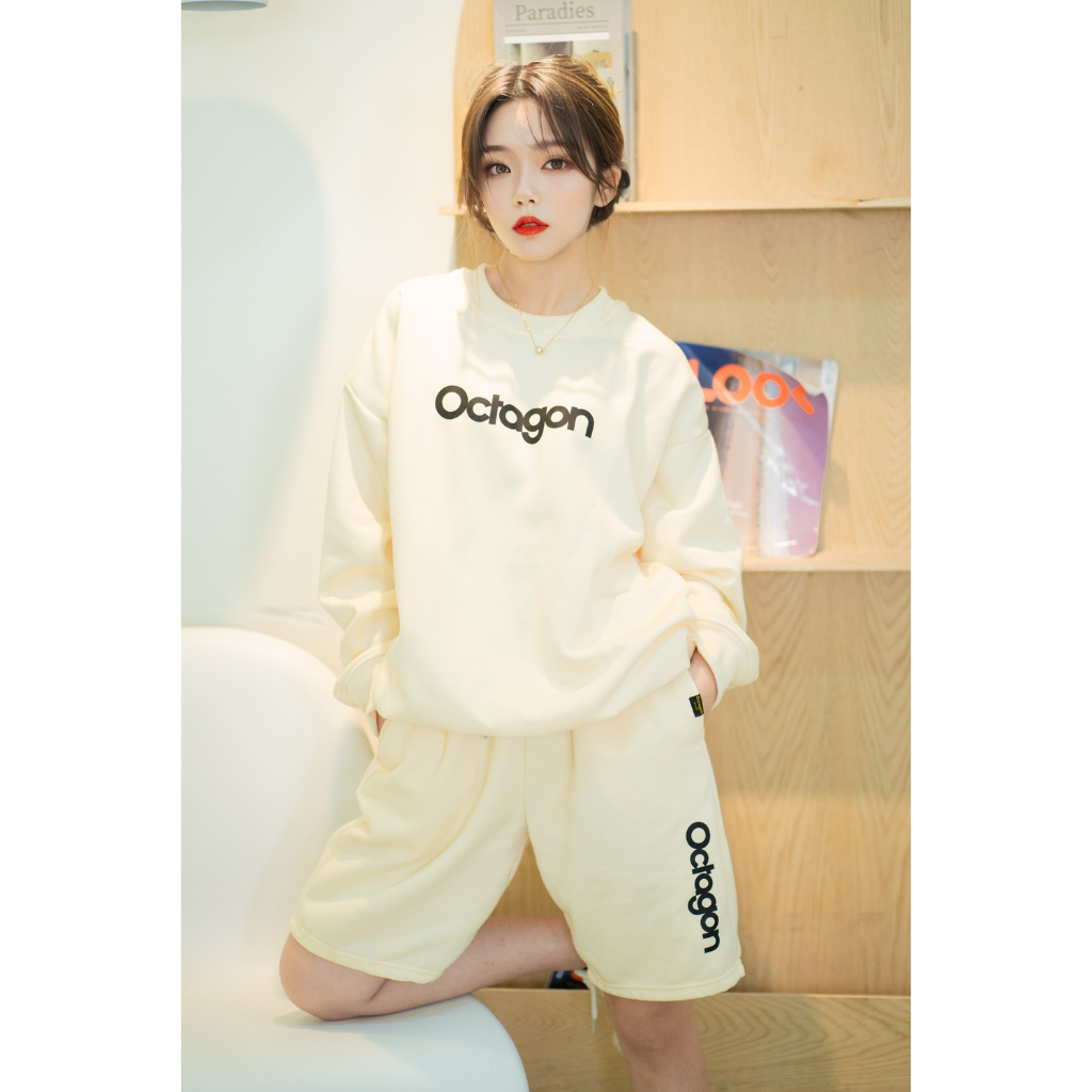 Áo Sweater Form Rộng OCTAGON ESSENTINAL Nỉ Bông Màu Kem