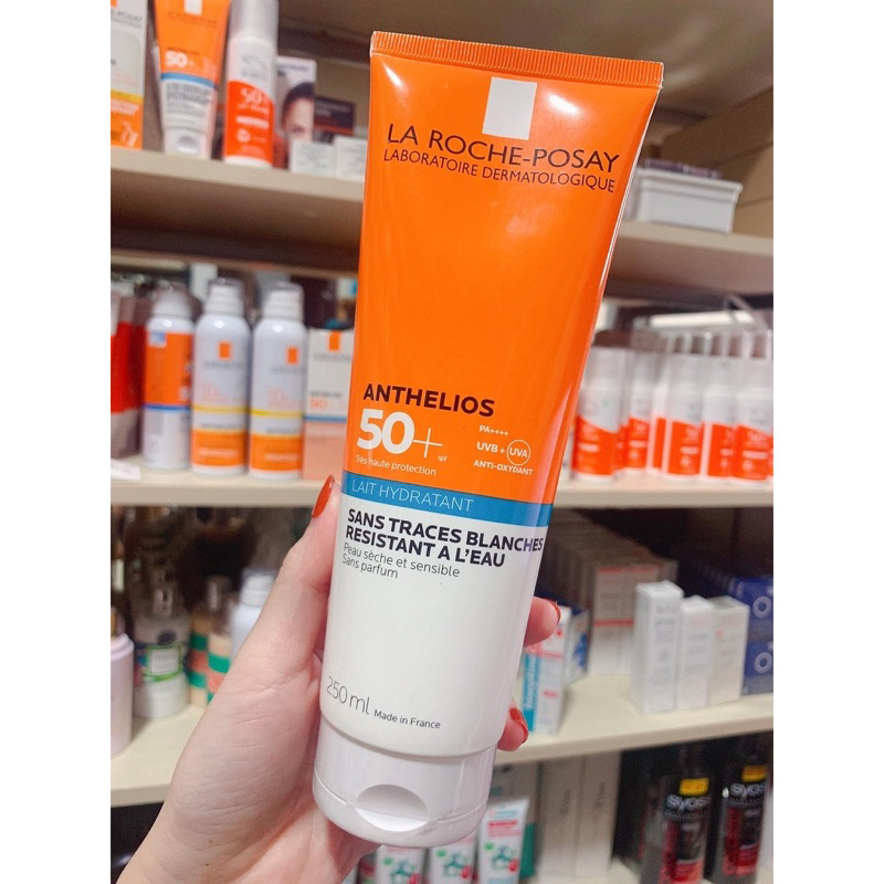 Kem chống nắng La RochePosay Anthelios SPF30 Hydrating Lotion 250mL