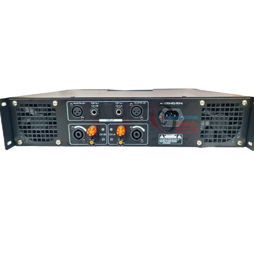 ĐẨY CM.A800 - 32 SÒ TO - 2 KÊNH - CÔNG SUẤT 2100W - KÈM 2 DÂY CANON