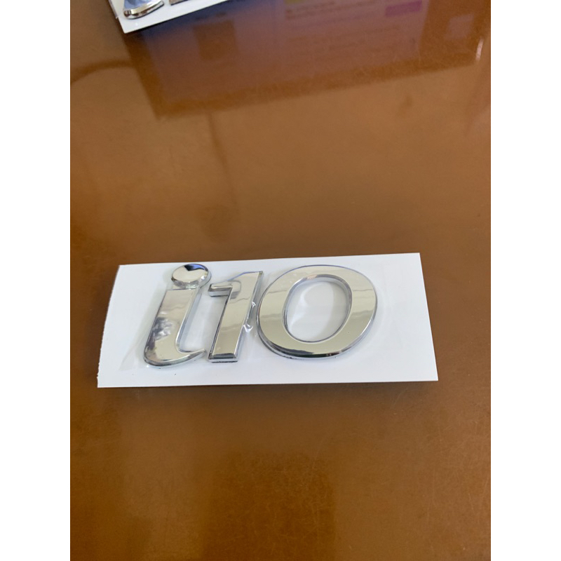 Tem Logo Chữ Nổi I10 Dán Đuôi Xe- ô tô 87
