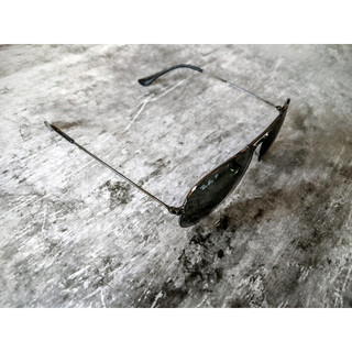 KÍNH RAYBAN P