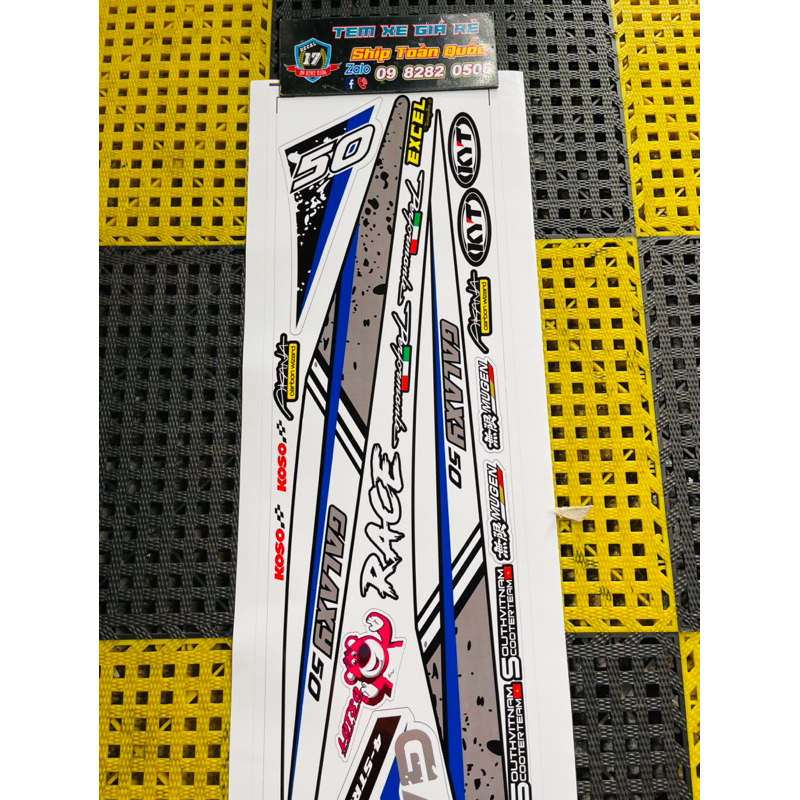 Mẫu tem galaxy tem chế