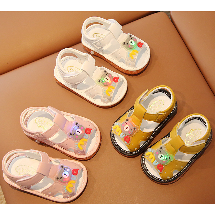 Xăng đan tập đi dép tập đi giày tập đi bé trai và bé gái Micky có đèn Led phát sáng đế mềm chống trượt