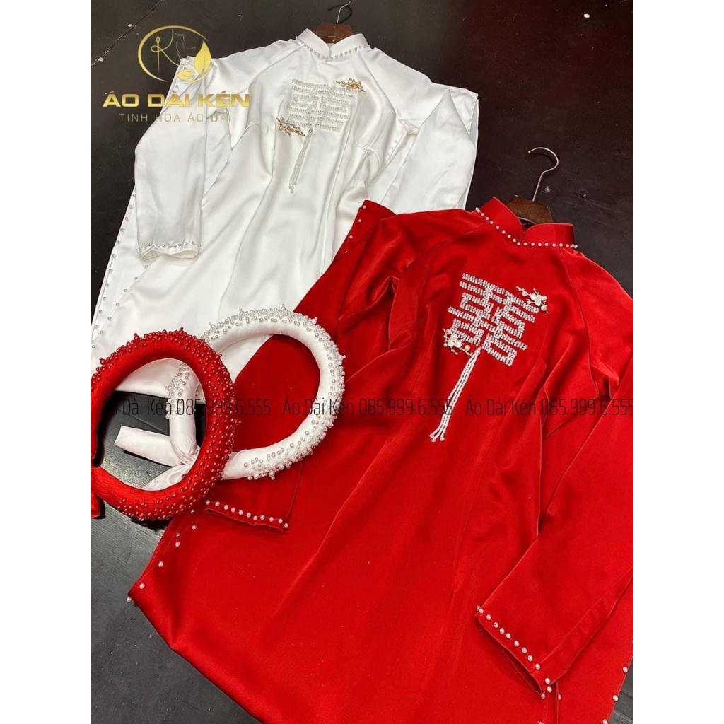 Tấm song hỷ màu đỏ trang trí áo dài