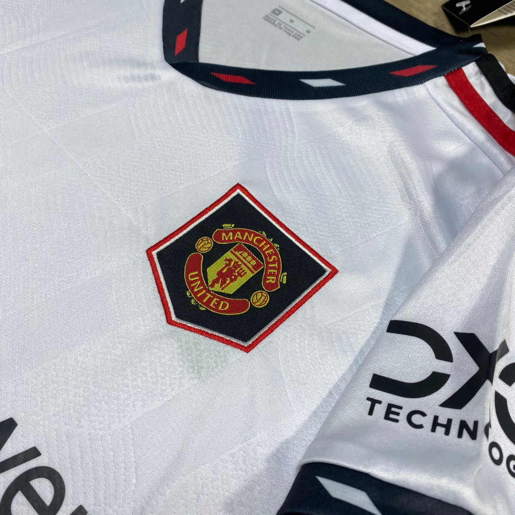 ÁO BÓNG ĐÁ CLB MANCHESTER UNITED - HÀNG THUN THÁI - LOGO THÊU