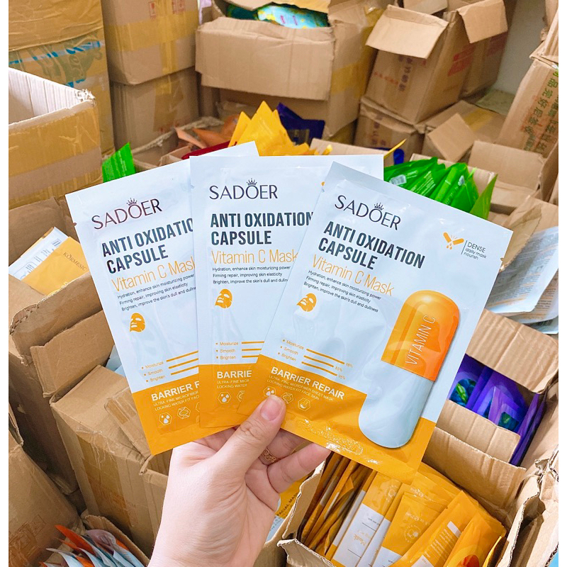 MẶT NẠ CHỨA VTM C TRẮNG SÁNG DA