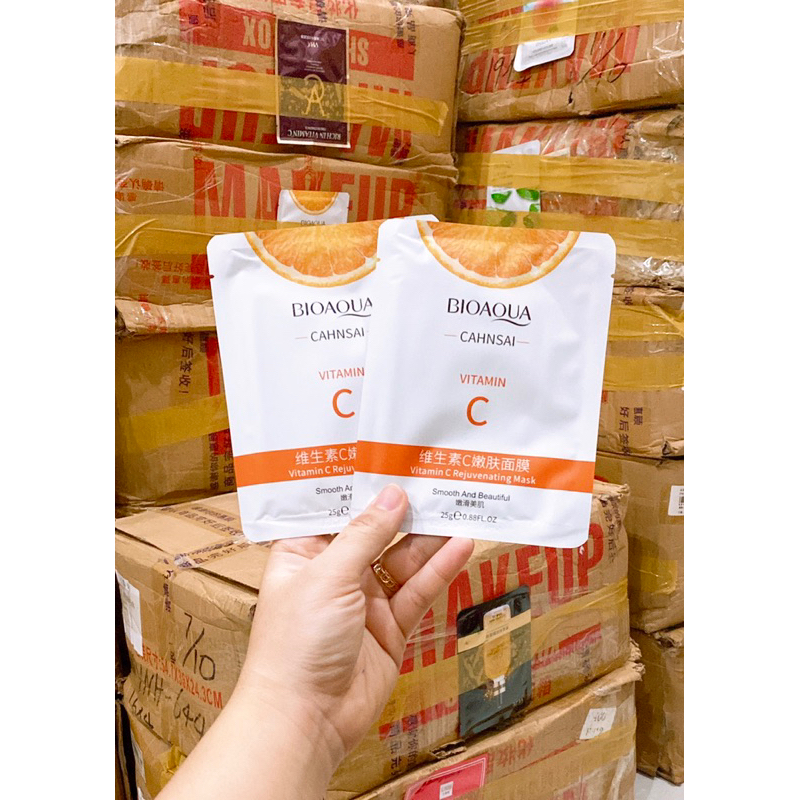 MẶT NẠ CHỨA VTM C TRẮNG SÁNG DA