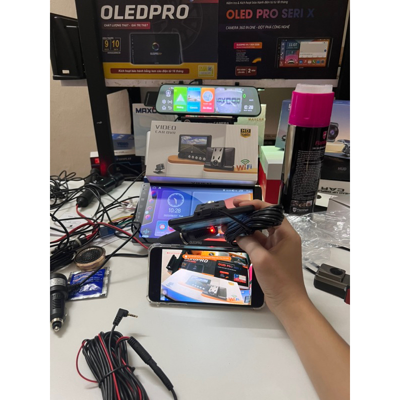 Camera hành trình 3 mắt X3 plus trước - sau - trong khoang xe, có wifi xem qua điện thoại