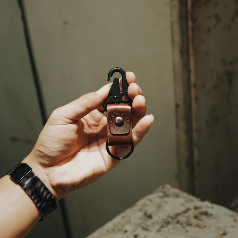 Móc khóa khoen cài da bò - Olderister - Keychain Leather