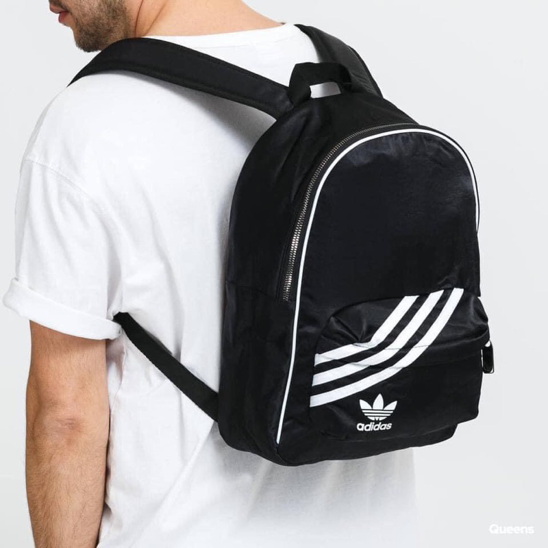 Balo thời trang adidas chất liệu satin mượt mà GD1641