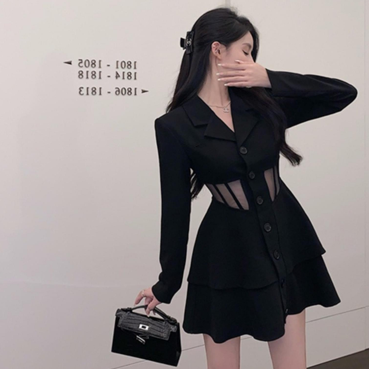 Đầm sơ mi dáng xòe, tay dài, cổ sơ mi