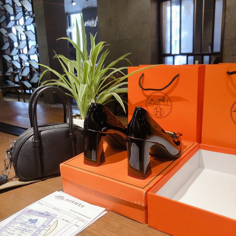 🏆🏆🏆 Cao gót gù bóng mềm nơ s v t phom siêu sang.Kết hợp đồ đi làm đi chơi đều chất! Shop cam kết hàng loại 1!