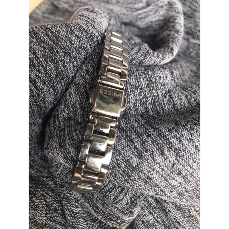 Đồng hồ nữ wica pin solar