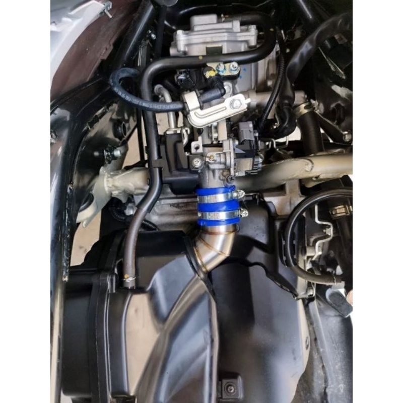 Co gió inox Thailand cho Honda Lead 125 4 val