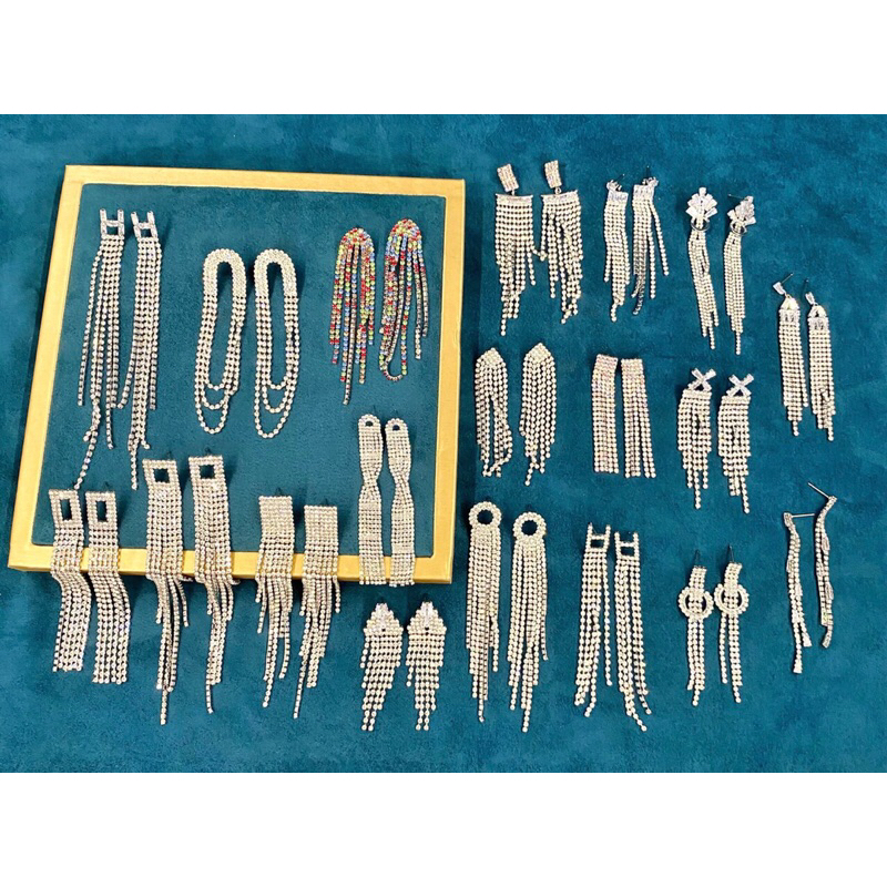 Hoa tai bạc dáng dài đính đá phong cách cá tính