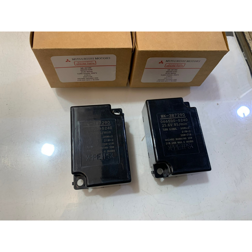 Cục Chớp Xi Nhan, Rơle (Relay) Nháy đèn Xi Nhan Xe Tải Mitsubishi Canter 1T9-2T5, 6 Chân 24V.( MÃ: MK-387290)