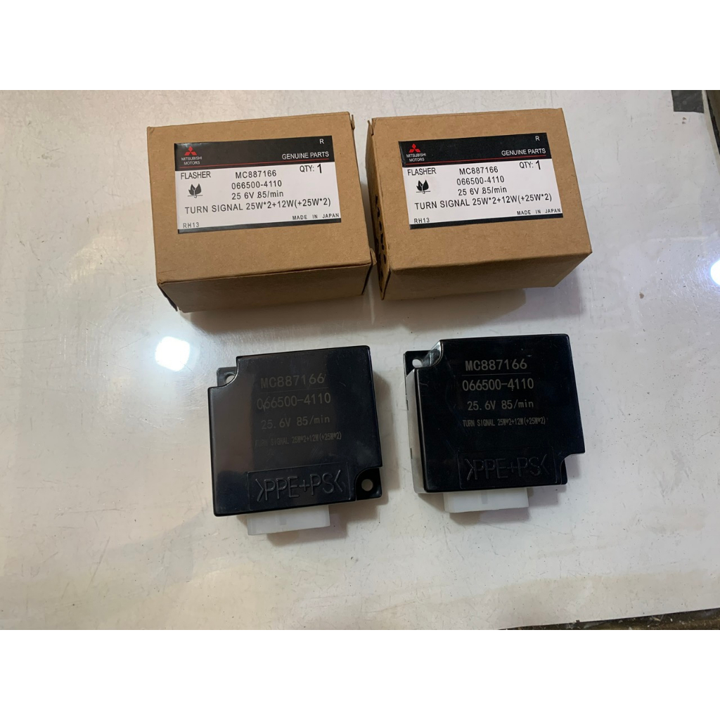 Cục Chớp Xi Nhan, Rơle (Relay) Nháy đèn Xi Nhan Xe Tải Mitsubishi FUSO 3T5 - 5 Tấn, 11 Chân 24V.( MÃ: MC887166)