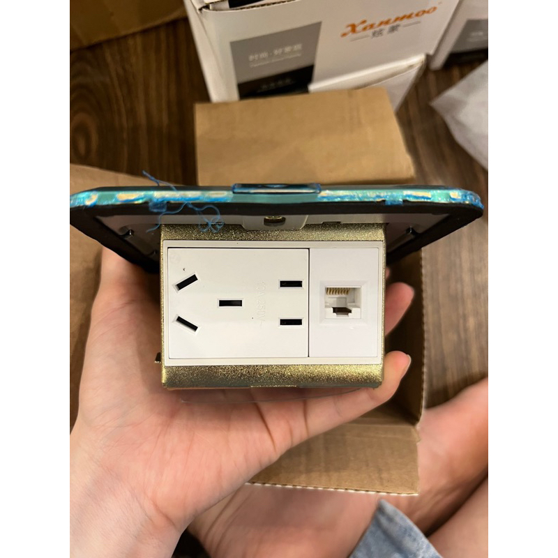 Ổ cắm điện âm sàn 3 ổ cắm , jack canon, jack loa …hàng y hình