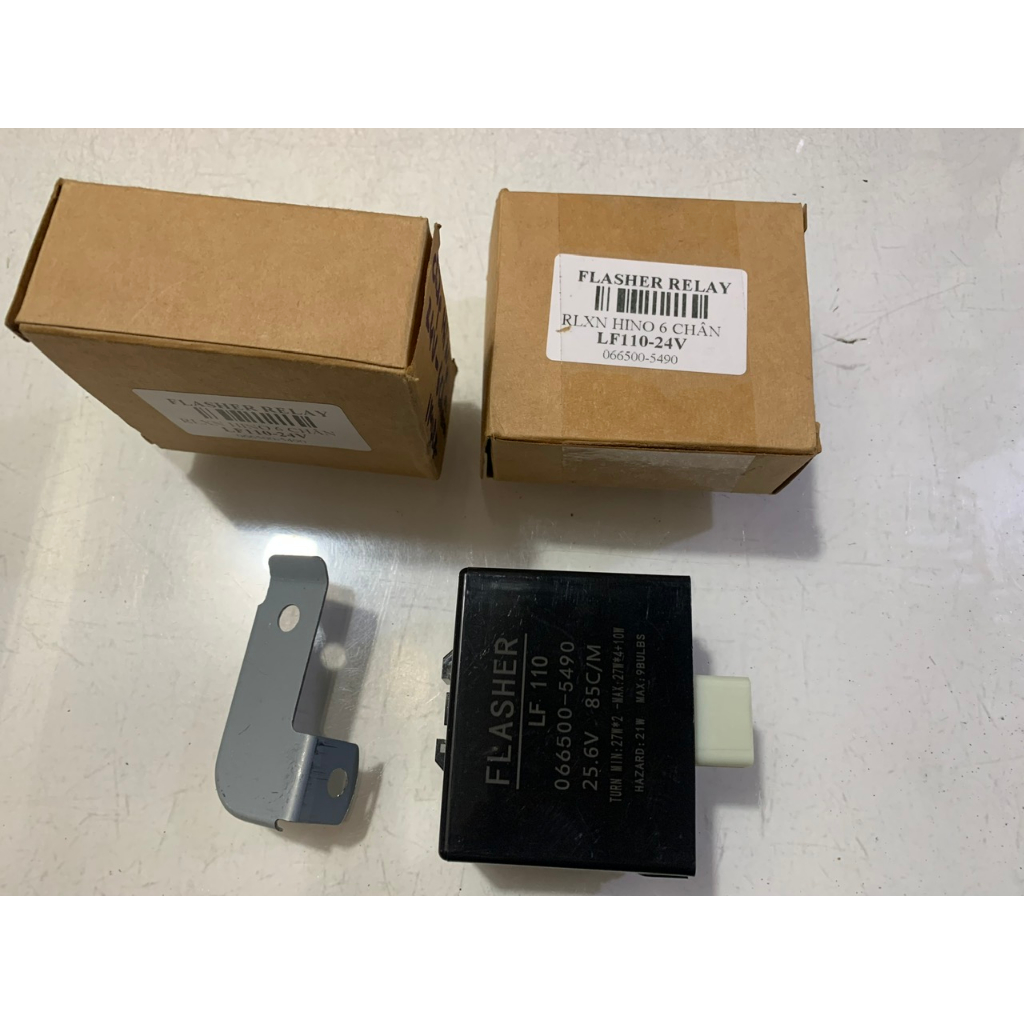 Cục Chớp Xi Nhan, Rơle  Nháy đèn Xi Nhan Xe Tải HINO...Loại 6 Chân 24V.