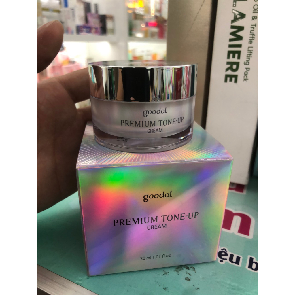 Kem ốc sên dưỡng trắng da Goodal Premium Snail Tone Up Cream 30ml