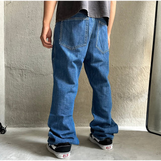 BOOT CUT JEANS - QUẦN JEANS LOE