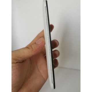 Điện thoại HTC Butterfly S