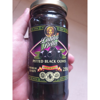 Trái Ô liu đen không hạt hiệu Latino Bella 450g nhập khẩu Tây Ban Nha