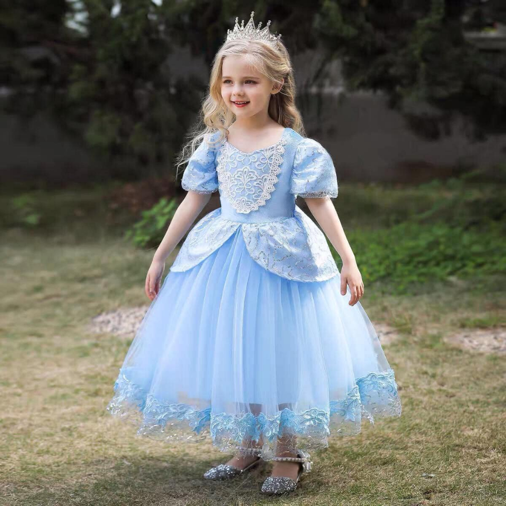 Váy Cinderella 2023