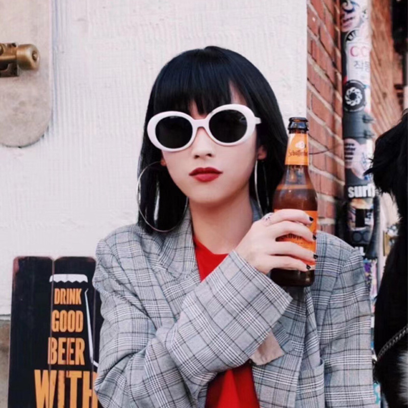 Kính râm mát nữ nam thời trang cá tính phong cách retro Hàn Quốc mắt kính không độ chống UV400 và tia bức xạ HANASO 261