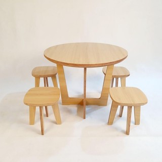 Tủ QHOME, kích thước đóng theo yêu cầu tùy chọn của khách, giúp quý khách decor căn phòng như ý