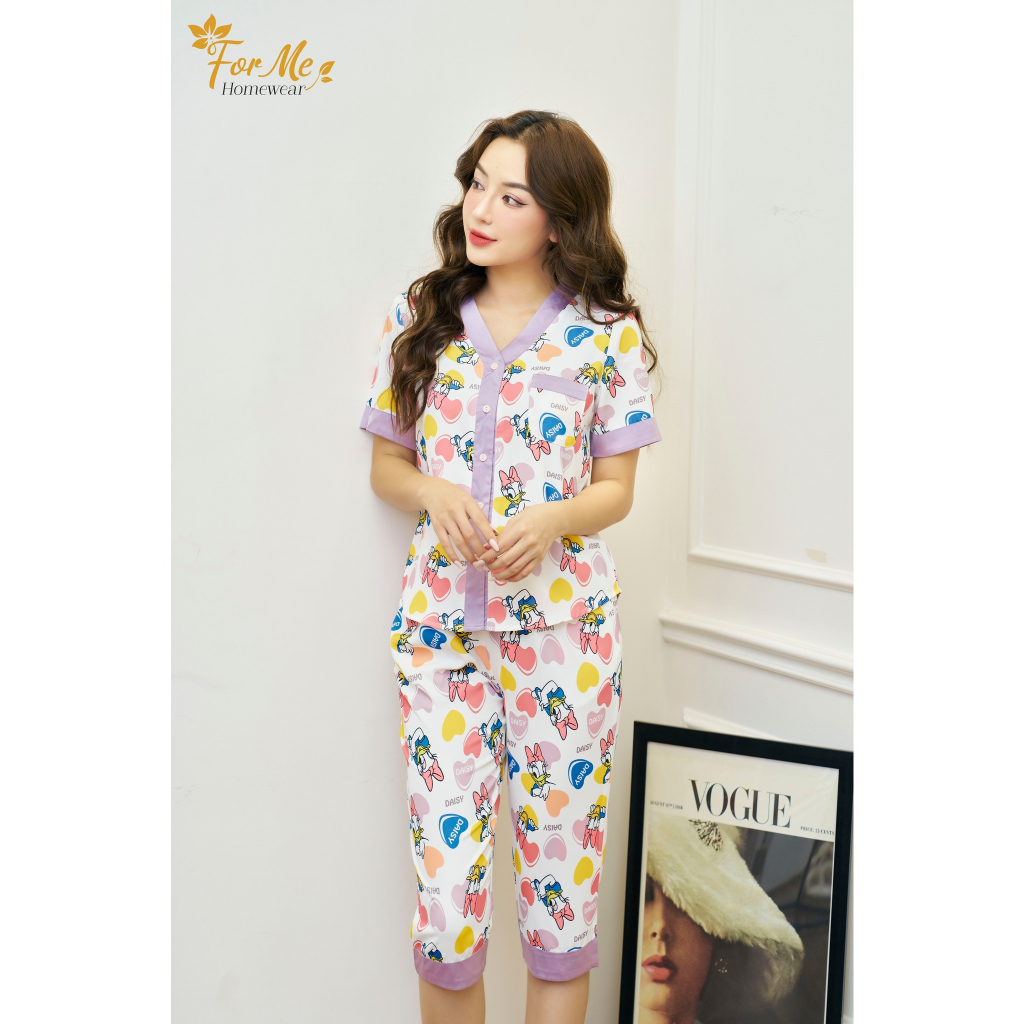 Bộ Lụa Hàn cao cấp Ngắn Tay Quần Lửng VỊT DAISY CỔ TIM 32, ForMe Pijamas