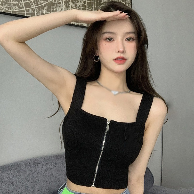 Áo Croptop Sát Nách Cổ Vuông Form Ôm Phong Cách Quyến Rũ