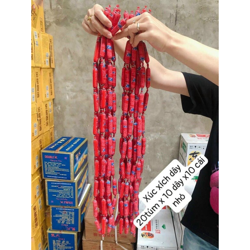 Xúc Xích Dây Tiệt Trùng Siêu Hấp Dẫn