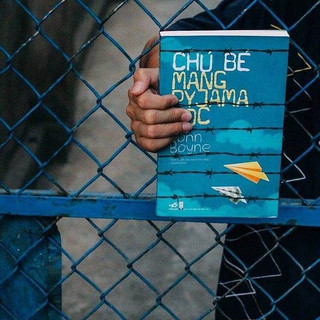 Sách - Chú Bé Mang Pyjama Sọc (Tái Bản 2023) - Nhã Nam