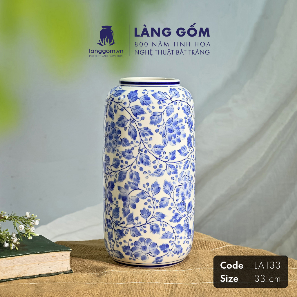 Bình hoa, lọ hoa vẽ tay Gốm sứ Bát Tràng cao cấp Men lam họa tiết hoa lá dùng làm quà tặng, trang trí - Làng Gốm