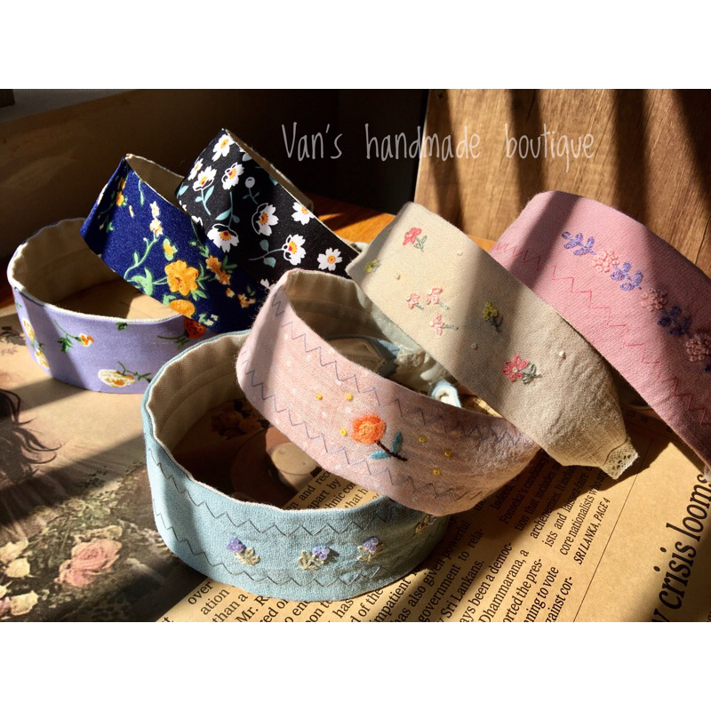 Băng đô cài tóc handmade thêu tay. Turban handmade Aug23