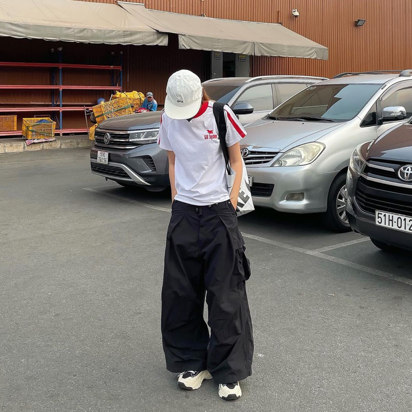 Áo thun Killsystem form fit Highline màu trắng viền đen nam nữ chất vải cotton