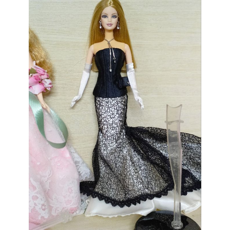 Búp bê barbie Diva Rose Exotic