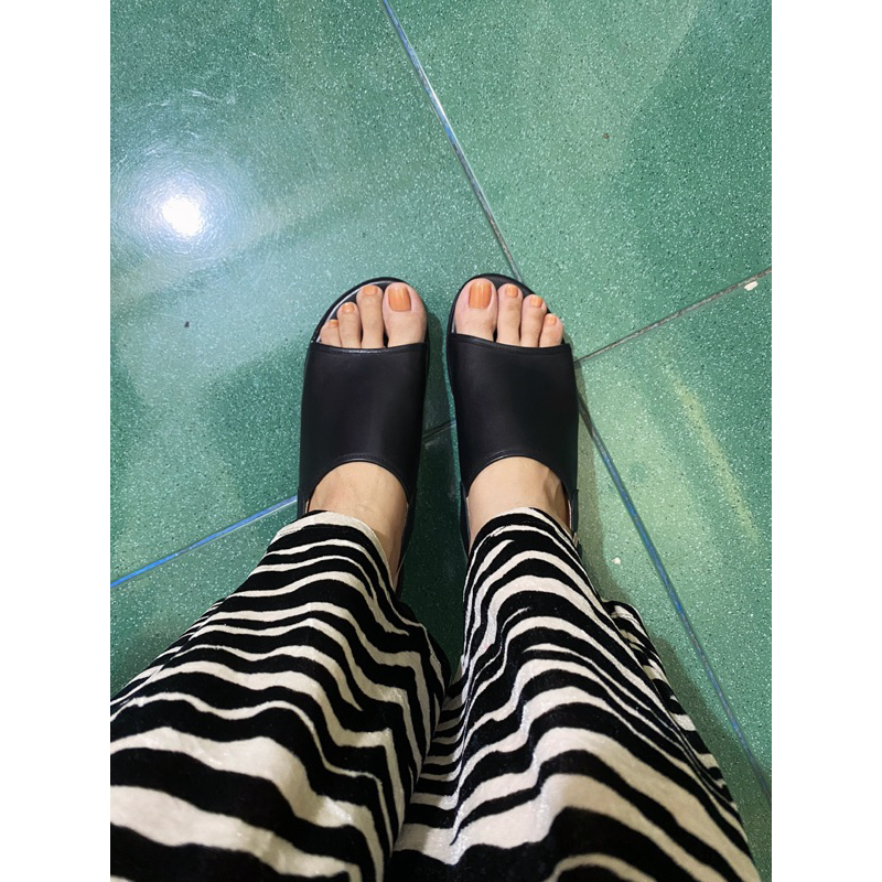 Giày sandal đế đúc CALEM HOUSE da thật