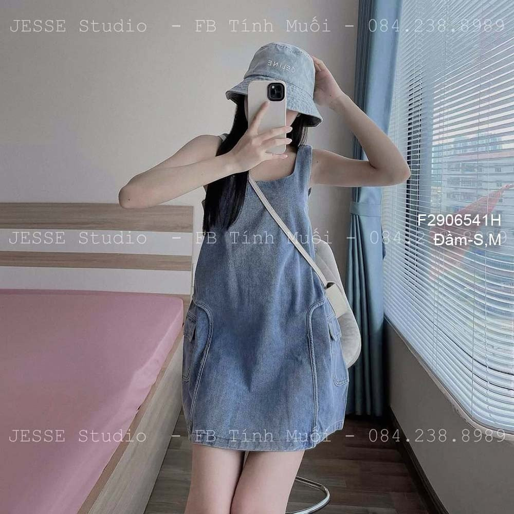 Đầm jean dáng suông 2 dây phối túi 2 bên siêu thời trang!