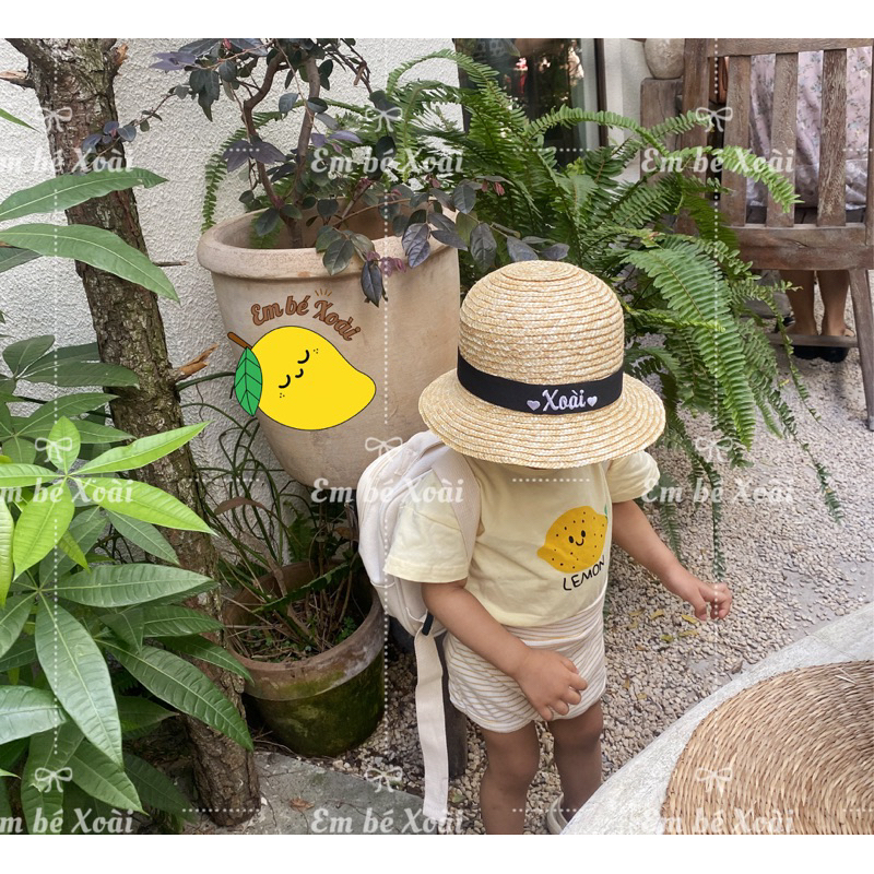 Mũ cói thêu tên cho bé