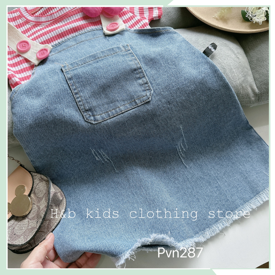 Bộ yếm bò kèm áo kẻ tăm dệt cho bé gái, set bộ mùa hè váy bò hai dây kèm áo cộc tay cổ tròn mùa hè cho bé gái BYBG10