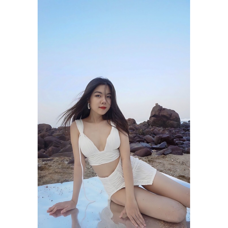 Đồ bơi, set bikini 3 chi tiết vân nổi viền sóng sang chảnh BH20