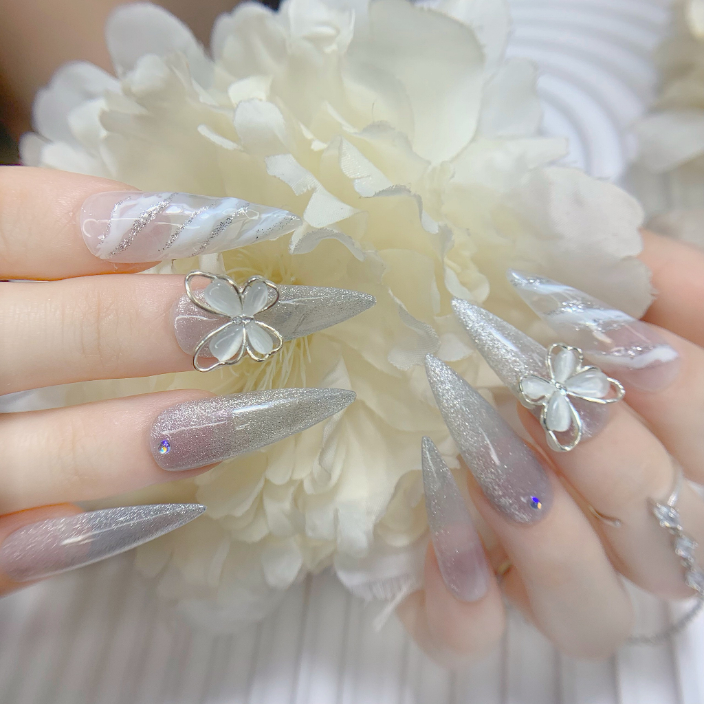 Nail box mắt mèo móng tay giả đính cham bướm