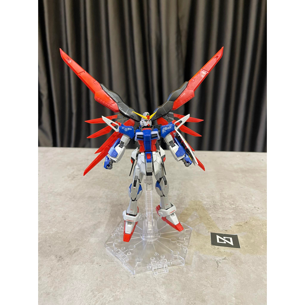 RG DESTINY GUNDAM
